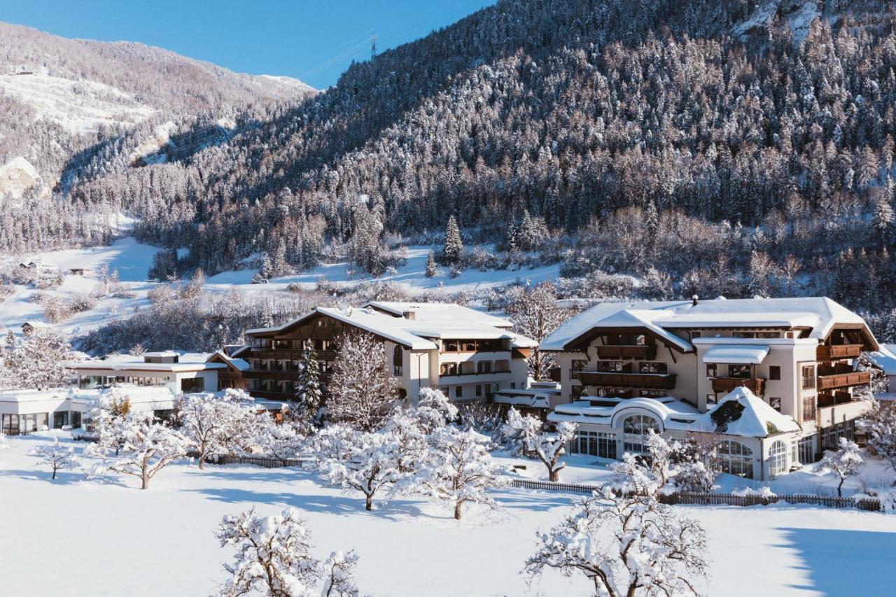 Gartenhotel Linde 4 Sterne Superior Ried im Oberinntal Exterior foto